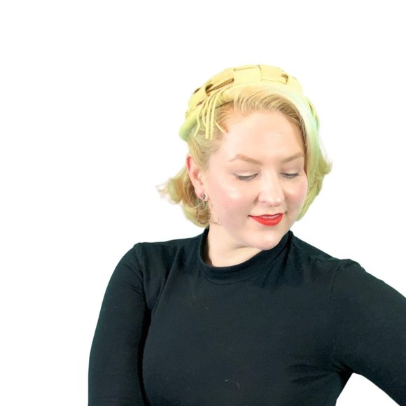 Vintage 1950s Sequin Beret Hat Tan Round Cap - Picture 9 of 10